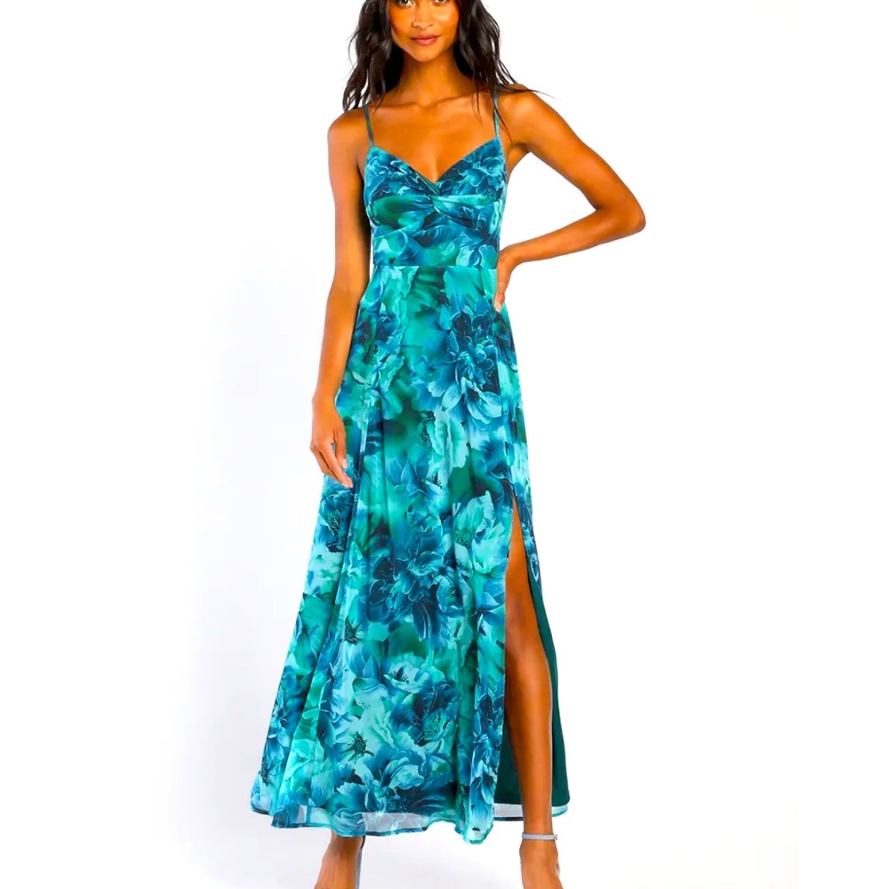 LULUS NWT Women’s Beautiful Soul Teal Green Floral Print Maxi Dress. Size M